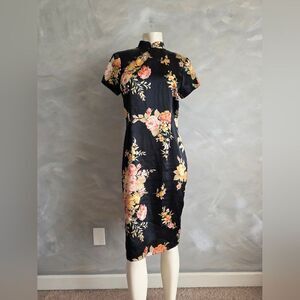 Vtg Short Black Satin Cheongsam Dress Floral Mandarin Knot Collar Sz 6 Polyester